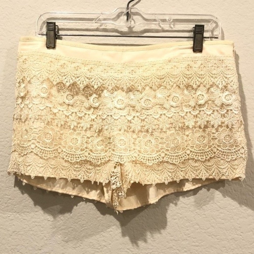 San Souci Ivory Lace Shorts Large New - Picture 8 of 16